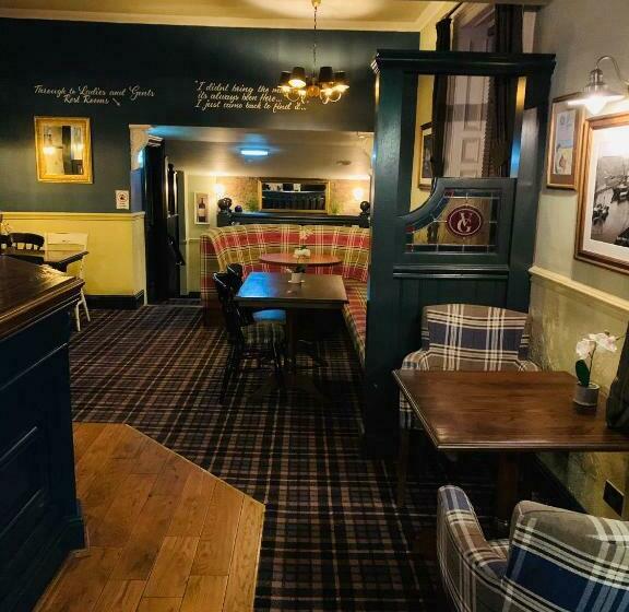 בית מלון כפרי Urban Escape By Victoria Gardens