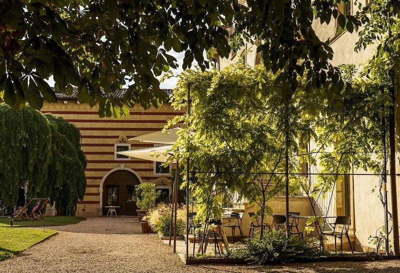 Отель Villa Balis Crema Verona Hills Adults Only