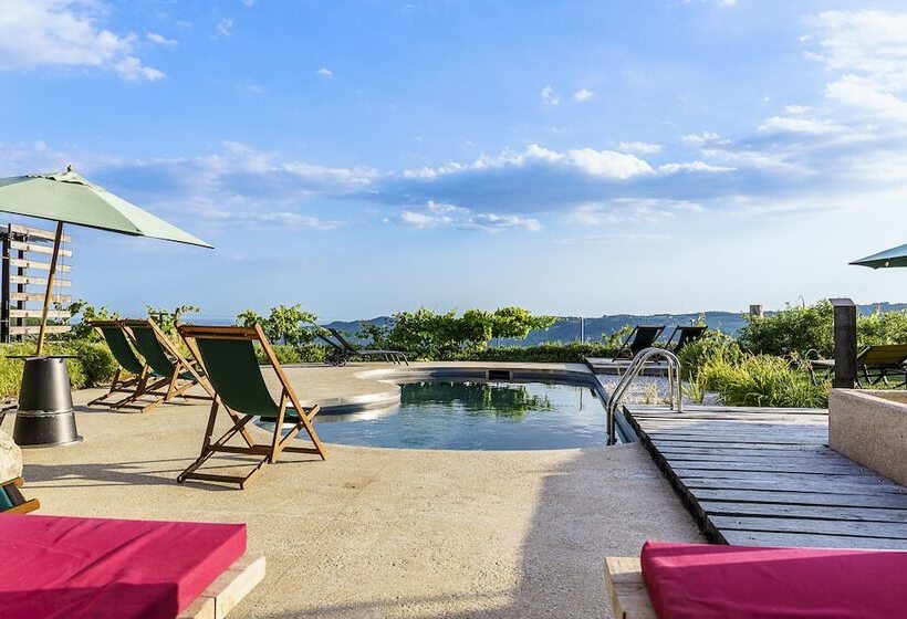 Отель Villa Balis Crema Verona Hills Adults Only