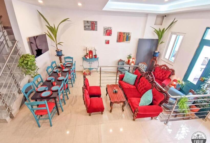 پانسیون Evolve Coliving Guesthouse