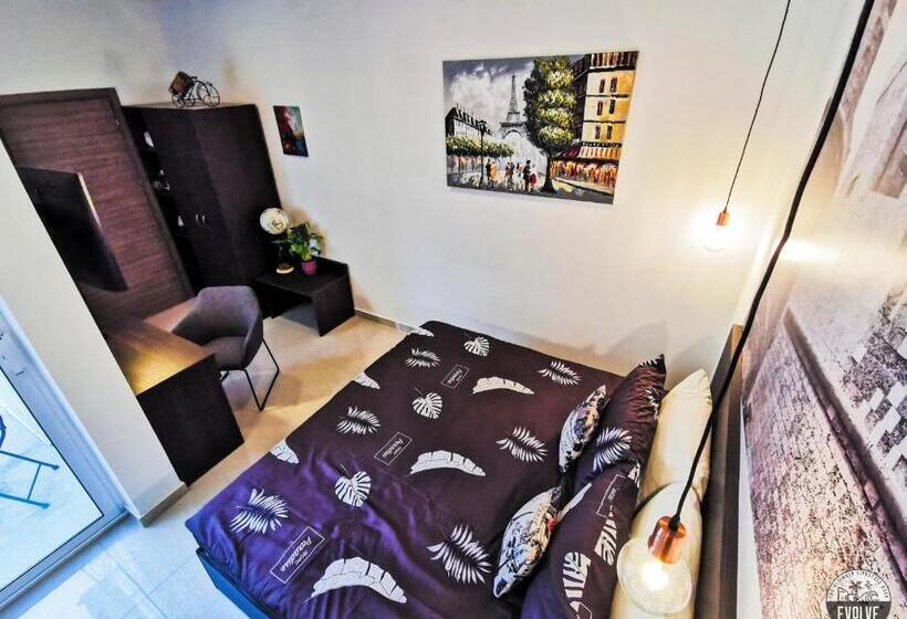 پانسیون Evolve Coliving Guesthouse