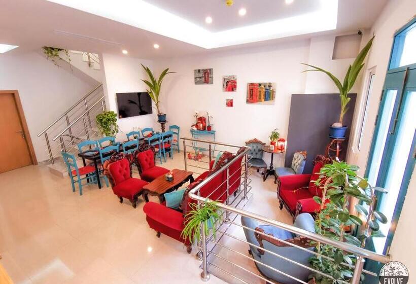 پانسیون Evolve Coliving Guesthouse