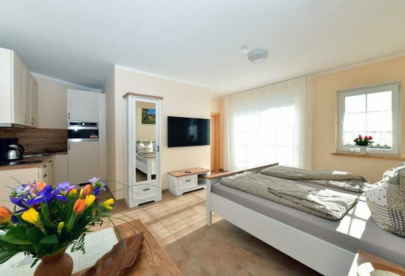 ペンション Gasthaus Bukoitza