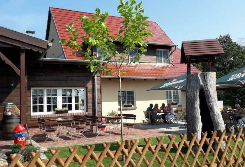 ペンション Gasthaus Bukoitza