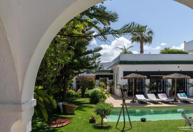 پانسیون Maison Marine