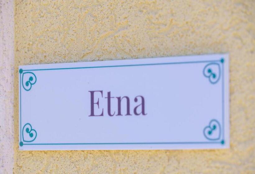 אתר נופש Minissale Farmhouse