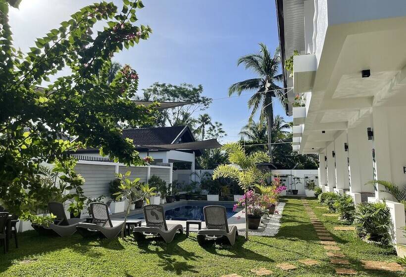 استراحتگاه Thistle Inn