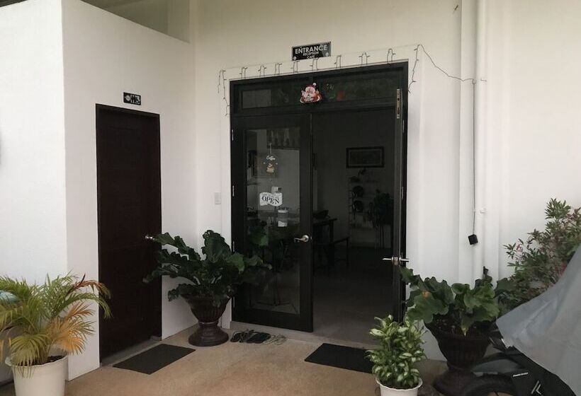 استراحتگاه Thistle Inn