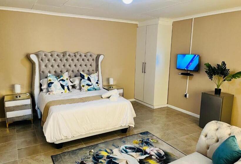 Aaron S Nest Bed And Breakfast