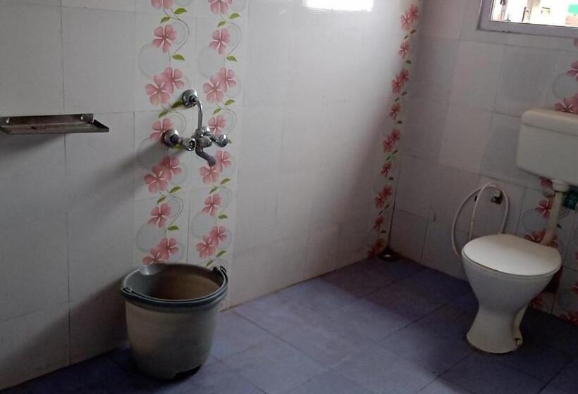 تختخواب و صبحانه Kumaragiri Cottages Kodaikanal