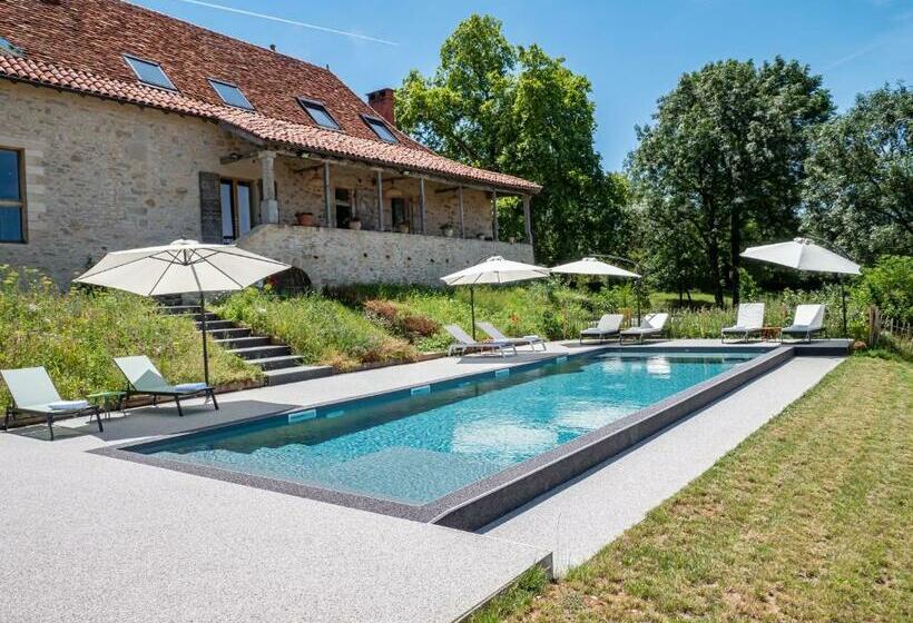 Bed and Breakfast Villa Marcausi