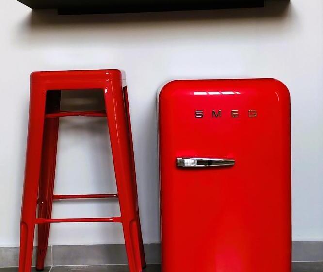 Garage47 Storica Officina Meccanica Loft B&b In Pienza