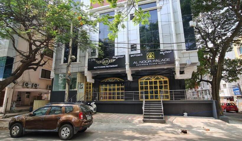 בית מלון כפרי Al Noor Palace