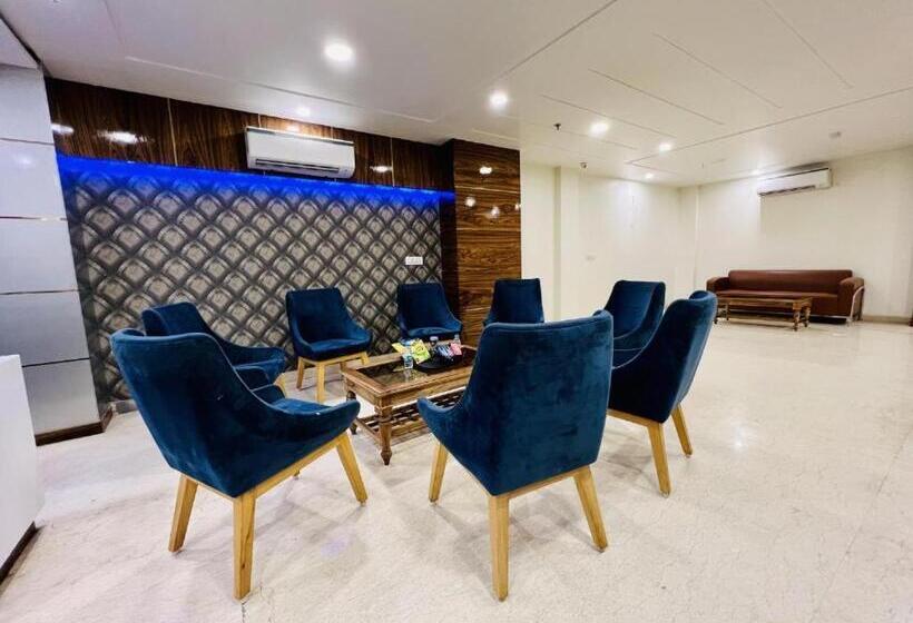 酒店 Apple Inn & Suites, New Delhi