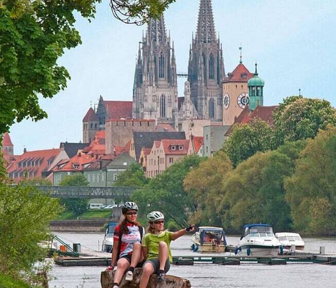 호텔 Das Regensburg