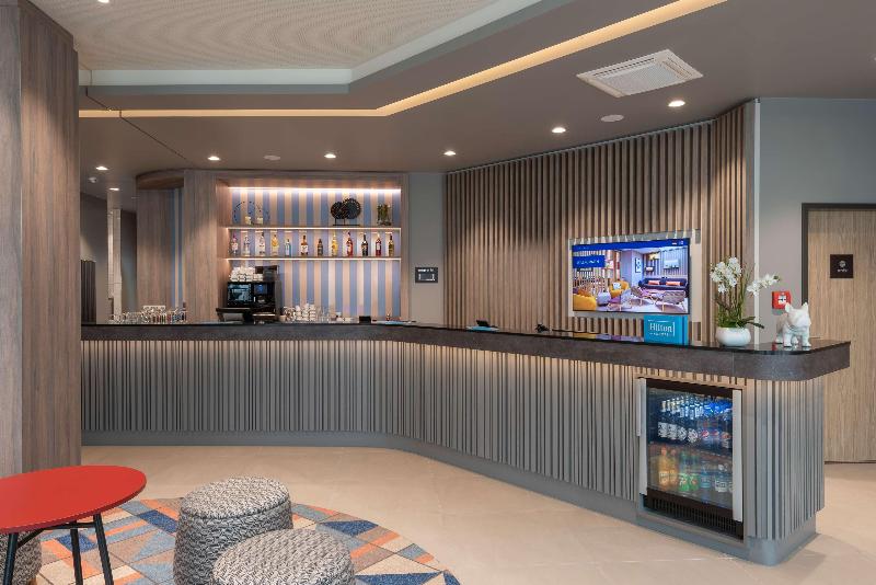 هتل Hampton By Hilton Munich City North