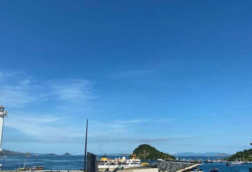 ホテル Harbour Komodo