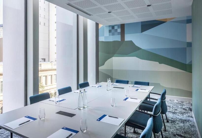 Отель Holiday Inn Express Auckland City Centre, An Ihg