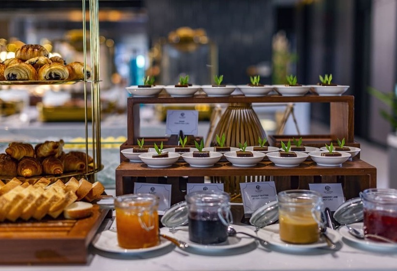 هتل Le Sands Oceanfront Danang