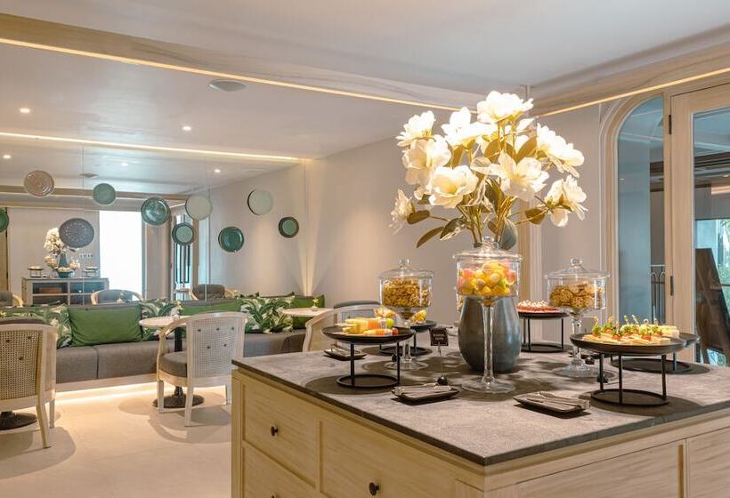 Maladee Rendezvous Hotel Chiang Mai