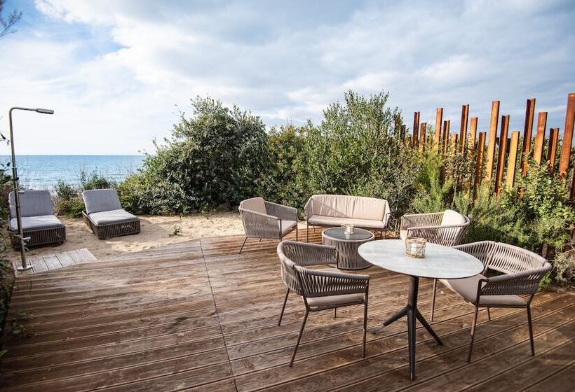 ホテル Mariva Dune Suites