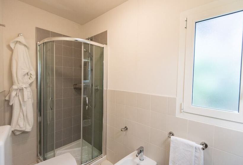 ホテル Mariva Dune Suites