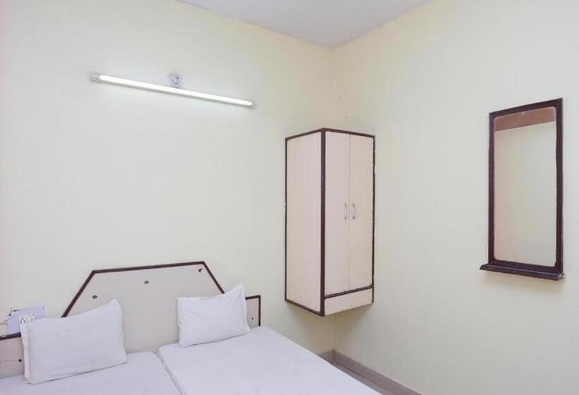 هتل Mohan By Wb Inn