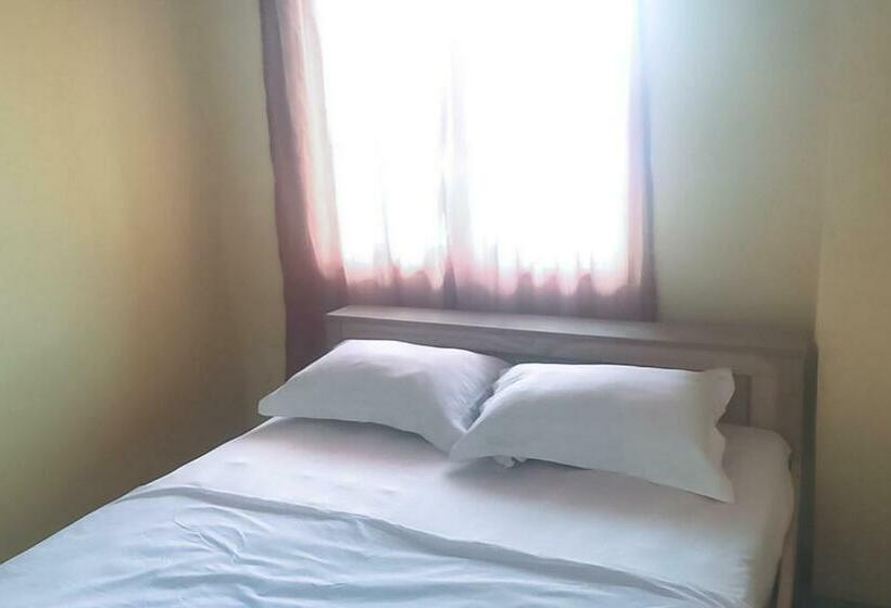 酒店 Oasis Samosir Near Wisata Batu Kursi Raja Siallagan Redpartner