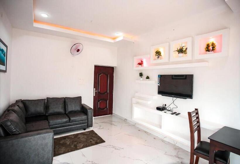 호텔 Paadi Holidays Ramakkalmedu