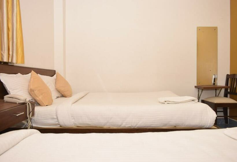 בית מלון כפרי Prakash Residence