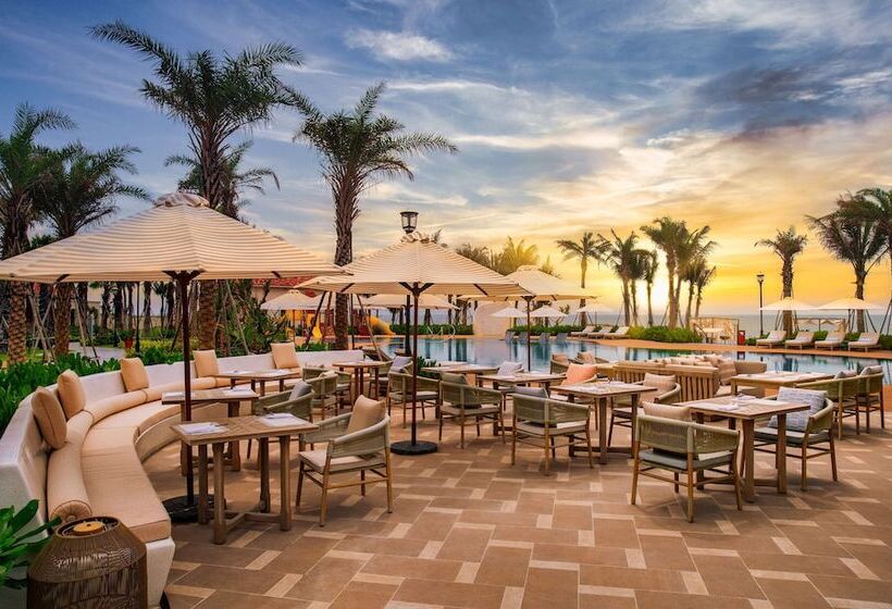 هتل Radisson Resort Phan Thiet