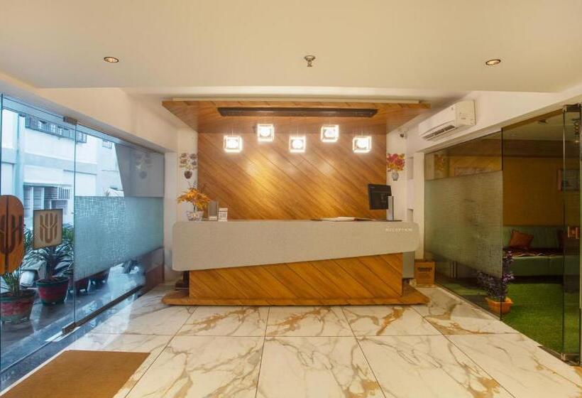 호텔 Treebo Urban, 1 Km From Railway Station