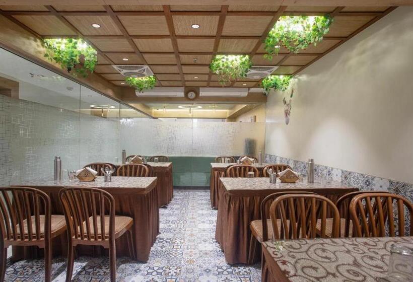 호텔 Treebo Urban, 1 Km From Railway Station