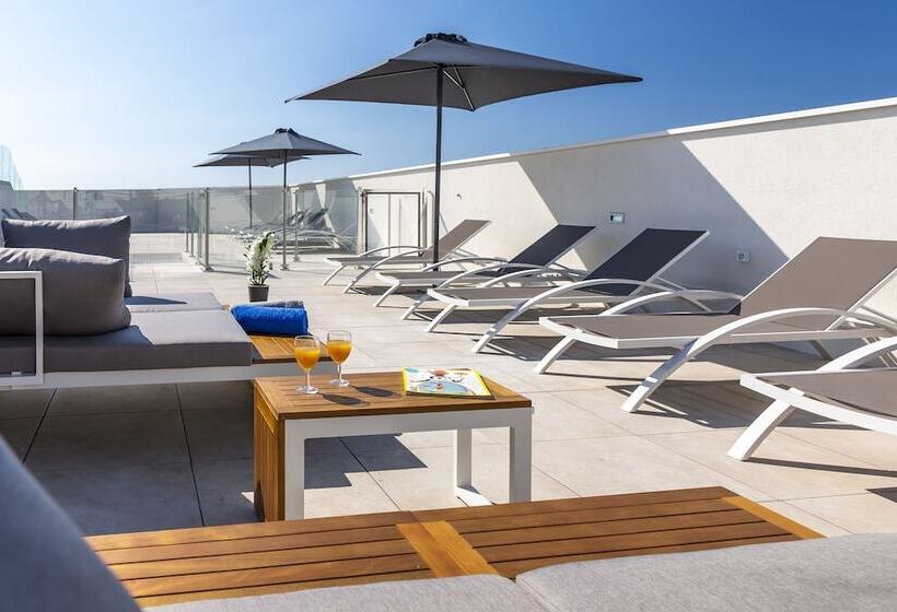 Nemea Appart Hotel Nice Arenas Aéroport