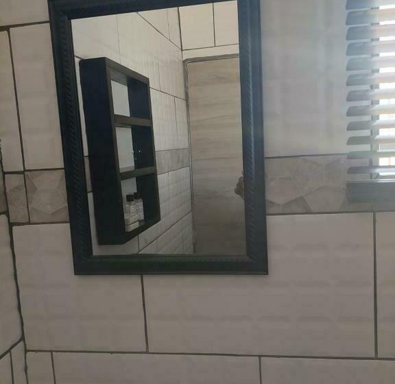 Nsuku Bed And Breakfast