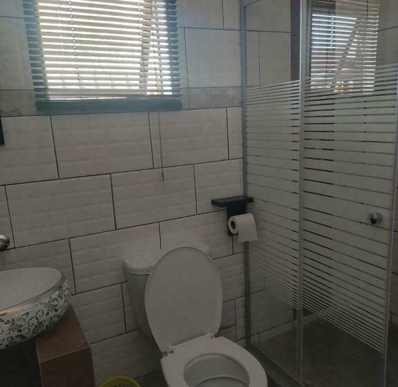 Nsuku Bed And Breakfast