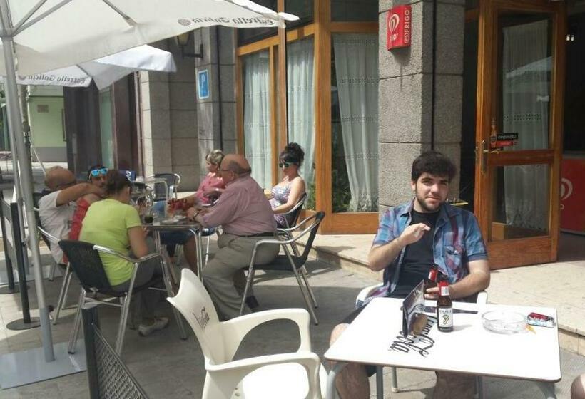 بنسيون Hostal Galicia