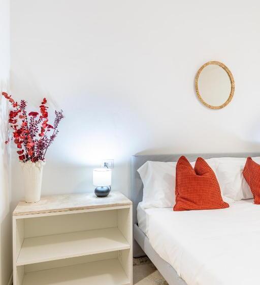 פנסיון L Acqua E La Pietra