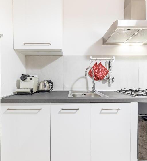 Пансион L Acqua E La Pietra