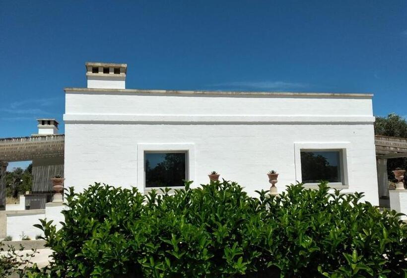 פנסיון Masseria Ferarelli Trepizzi