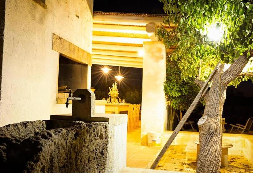 פנסיון Masseria Ferarelli Trepizzi