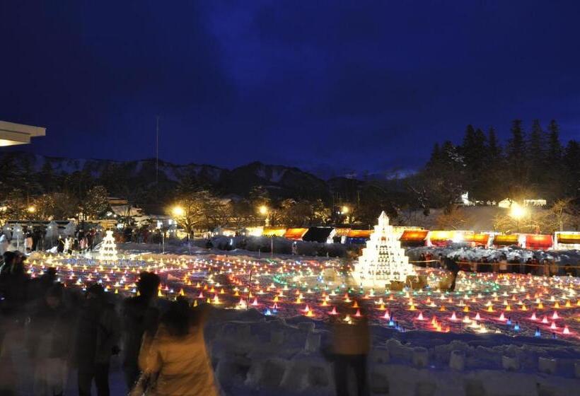 Den S Hotel Yonezawa