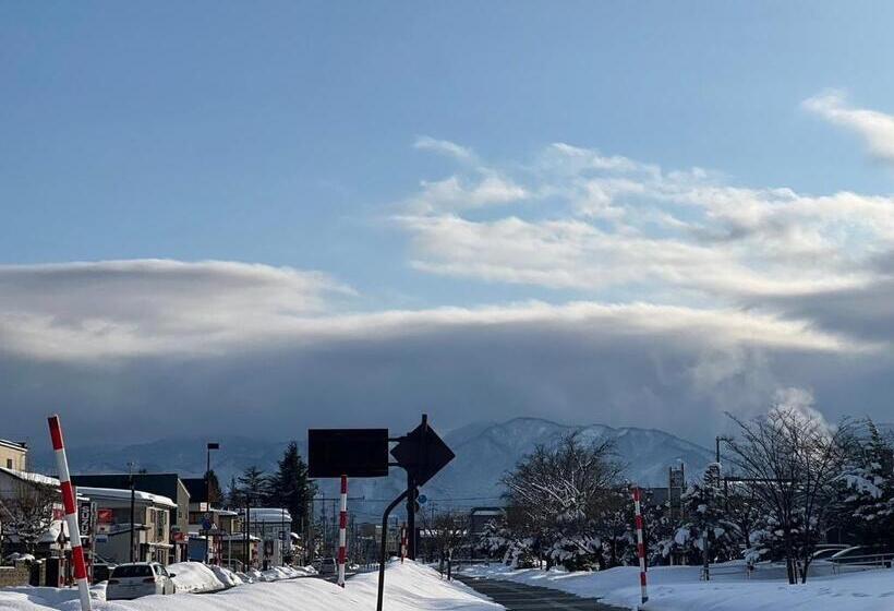 Den S Hotel Yonezawa