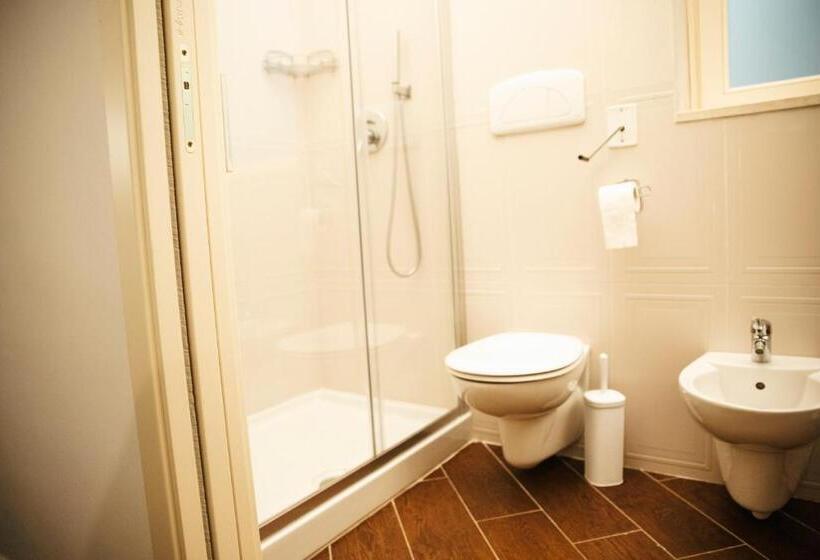 مبيت وإفطار Palazzo De Brado