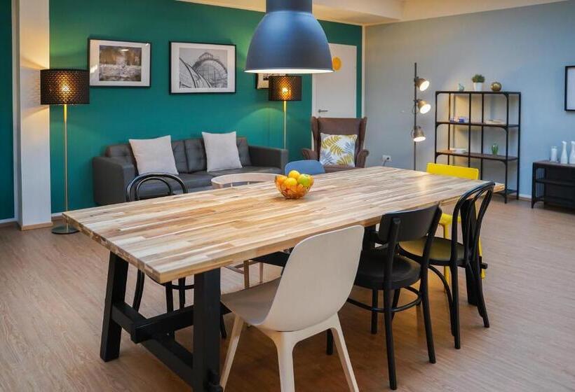 Citadines South Vienna