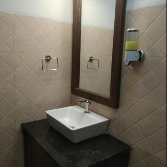 هتل Amata By The Beach