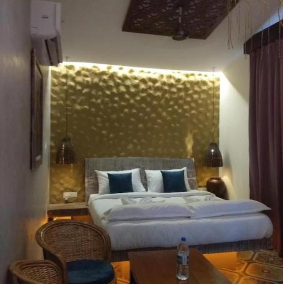 فندق Amata By The Beach