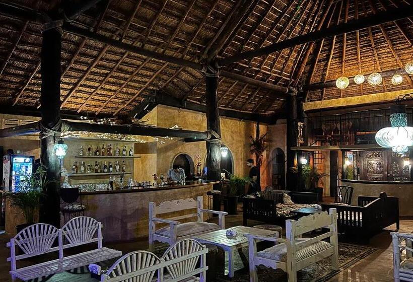 هتل Luhme Tulum Hostel