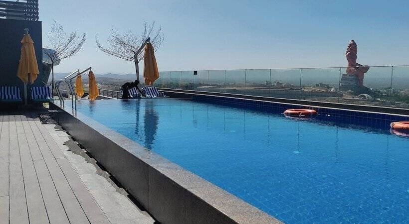 Radisson Hotel Nathdwara