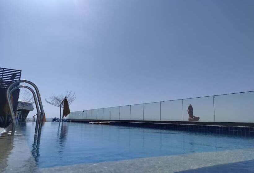 Radisson Hotel Nathdwara